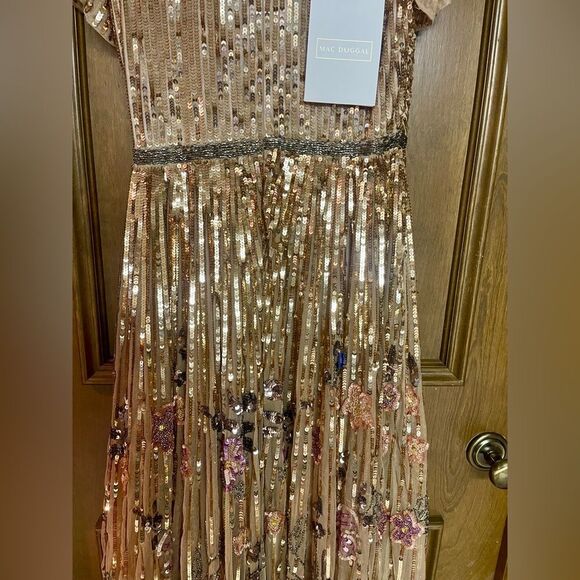 Mac Duggal Silver Pink V-Neck Maxi Dress - Picture 3 of 5